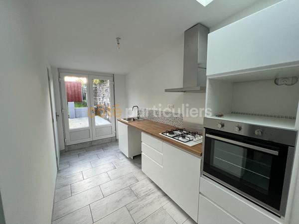 Location
                Maison72 m² - 3 Pièces -
                    SAINT POL SUR TERNOISE (62130)