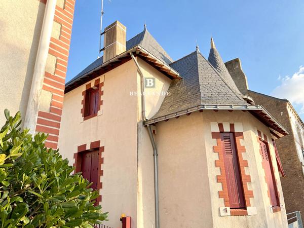 Charmante villa d'env. 180 m² hab. - Au coeur du Pouliguen,  
Le pouliguen 44510