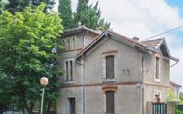 Immeuble à vendre    13 pièces •  Toulouse