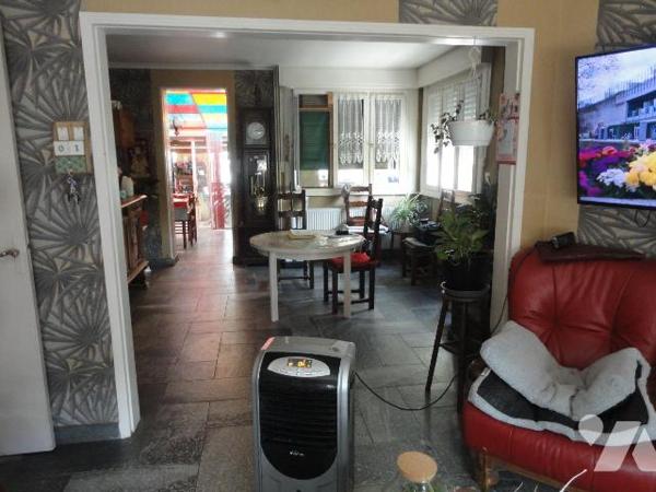 A VENDRE sur MERVILLE dans le NORD (59)- MAISON construite en 1960 sur et avec un terrain de 71...