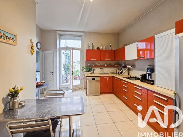 Appartement à vendre 6 pièces 204 m² Nîmes