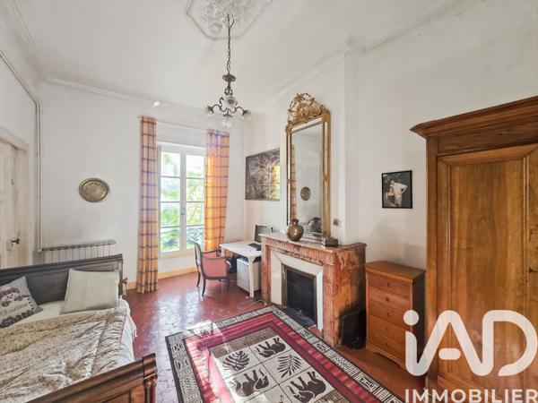 Appartement à vendre 6 pièces 204 m² Nîmes