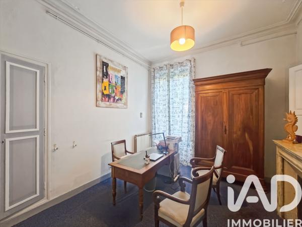Appartement à vendre 6 pièces 204 m² Nîmes