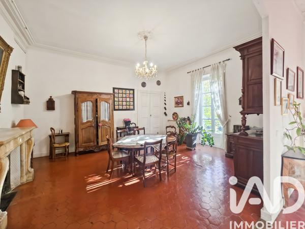 Appartement à vendre 6 pièces 204 m² Nîmes