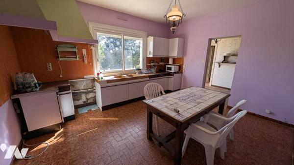 Chassignol Sur Terrain 5000m² Villa à Rénover 184m² hab + Sous-sol