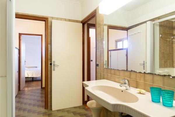 Sari-Solenzara (20145) Propriété pieds dans l'eau vue mer au domaine de Canella, à 32km de Porto-Vecchio