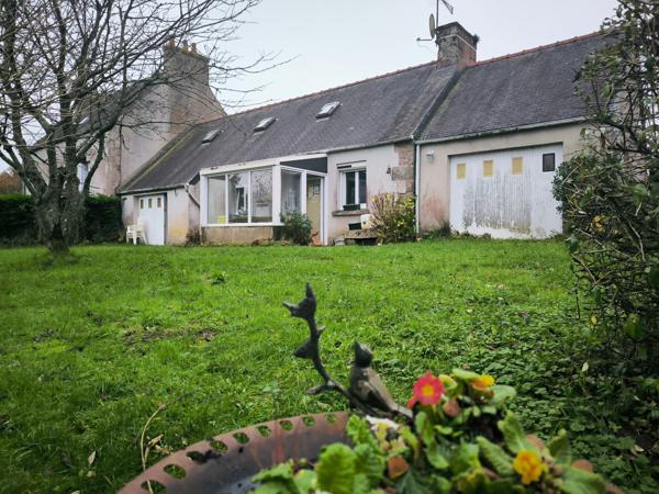 Propriété sur plus d'un hectare  - Guerlesquin