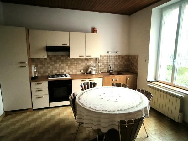 Propriété sur plus d'un hectare  - Guerlesquin