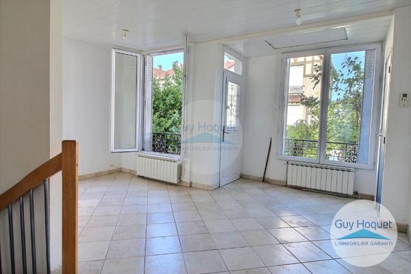 Maison à louer à Chaville - 3 pièces avec jardin