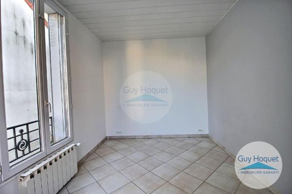 Maison à louer à Chaville - 3 pièces avec jardin