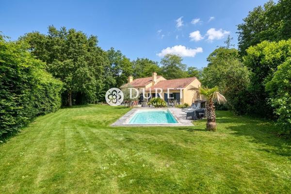 Maison familiale de caractère avec logement indépendant – 207,84 m² – 6 pièces – 4 chambres – Terrain de 2 360 m²