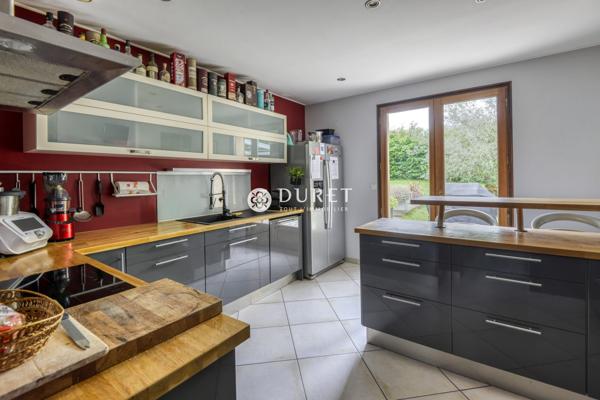 Maison familiale de caractère avec logement indépendant – 207,84 m² – 6 pièces – 4 chambres – Terrain de 2 360 m²