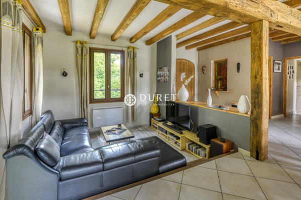 Maison familiale de caractère avec logement indépendant – 207,84 m² – 6 pièces – 4 chambres – Terrain de 2 360 m²
