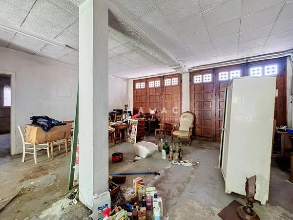 Maison de village de 173m2 avec garage hyper centre Francheville le Haut