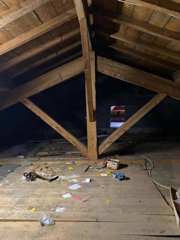 Maison de village de 173m2 avec garage hyper centre Francheville le Haut