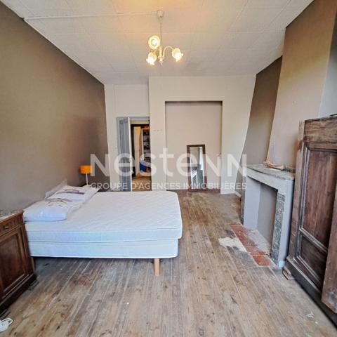 A VENDRE MAISON 6 PIECES AVAEC JARDIN A LAROQUE D'OLMES