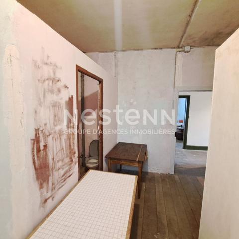 A VENDRE MAISON 6 PIECES AVAEC JARDIN A LAROQUE D'OLMES