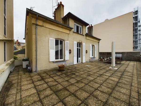 Nevers (58000) Coup de cœur assuré en plein cœur de Nevers !