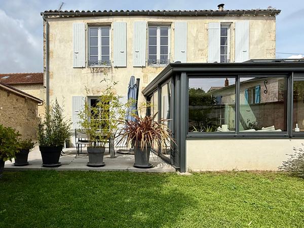 Maison Surgeres 6 pièce(s)
