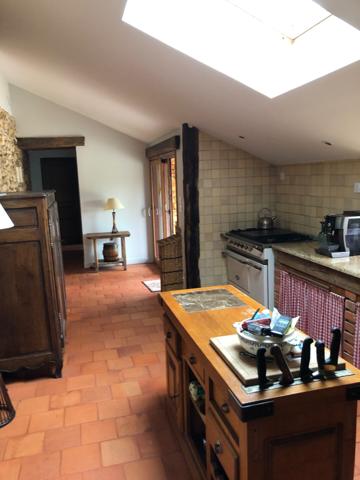 Maison Fermette Longère rénovée de 160m2 4 chambres de plain pied avec possibilité gite - proche Le Mans