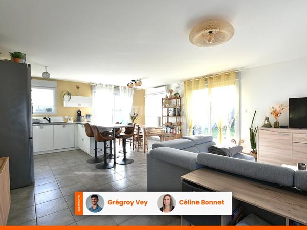 Maison de plain-pied récente – 104 m² – 3 chambres + bureau.