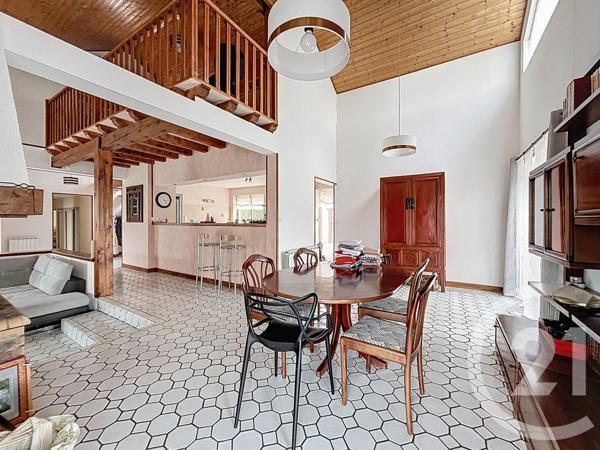 Maison à vendre  6 pièces - 194,50 m2 CHANTELLE - 03