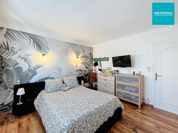 Maison Savigneux 42600 de 171 m² - 5 chambres - avec piscine sur terrain 1300 m² environ