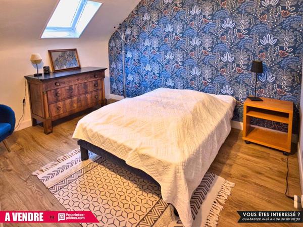 L'Aigle - Maison 240 m2, 7 chambres, sous-sol , terrain  4000 m2 - 340 000  HAI