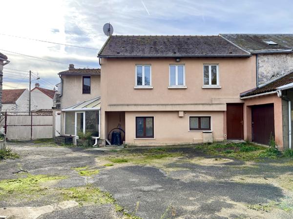 Maisse (91720) Maison 3 chambres, pièces de stockage+ garage+ porche+ granges