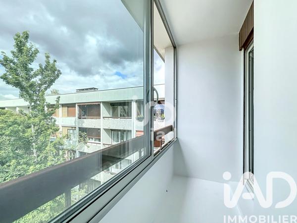 Location appartement 3 pièces 88 m² Annecy-le-Vieux