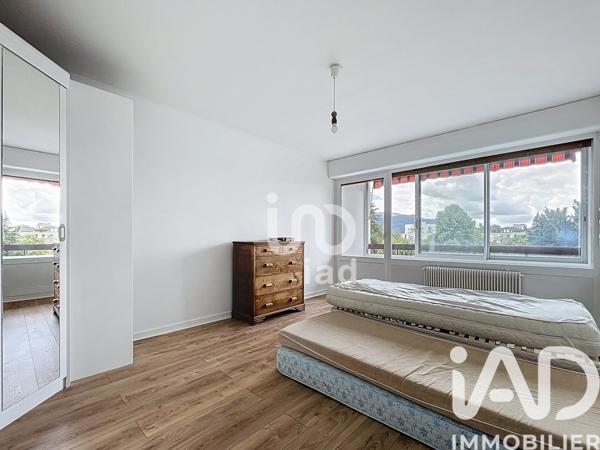 Location appartement 3 pièces 88 m² Annecy-le-Vieux