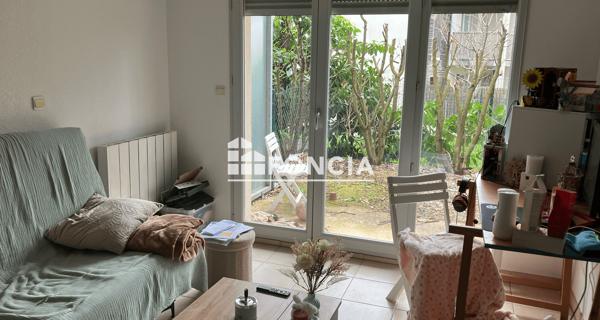 À vendre Studio 19 m² - Angoulême 16000