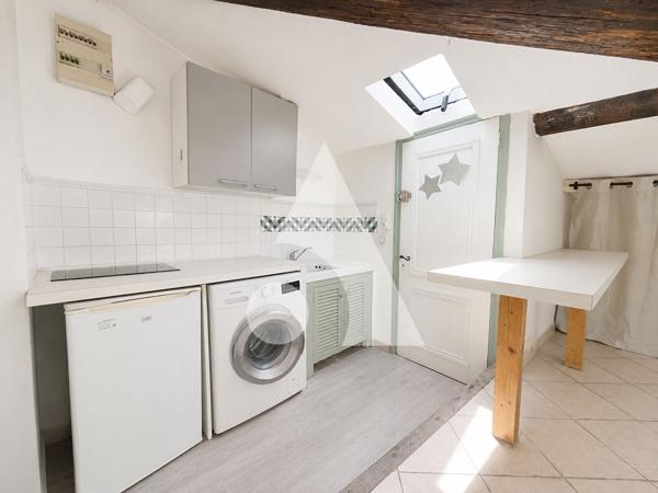 Appartement 1 pièce 31.81 m2
