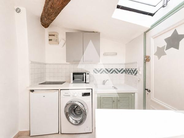 Appartement 1 pièce 31.81 m2