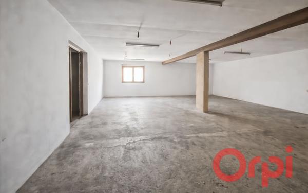 Maison à vendre    5 pièces •  Mornay-sur-Allier