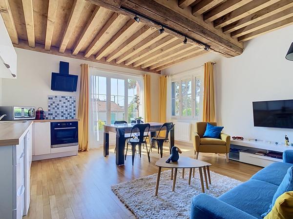 Maison 9 pièces 212 m2