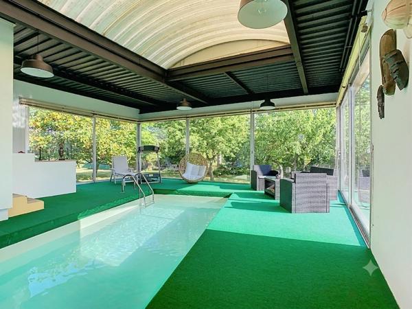 Maison 9 pièces 212 m2