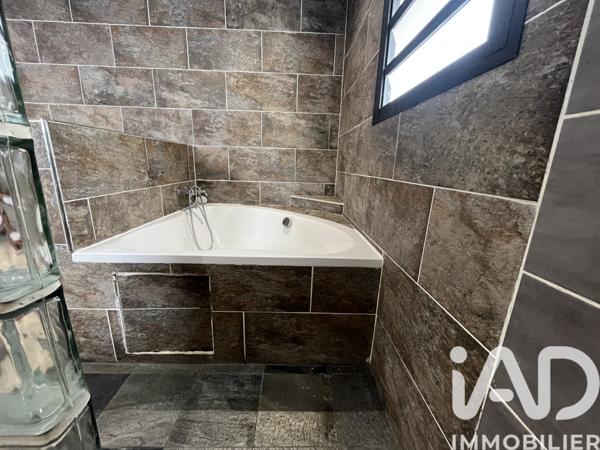 Maison à vendre 8 pièces 237 m² Saint-Paul