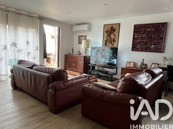 Maison à vendre 8 pièces 237 m² Saint-Paul