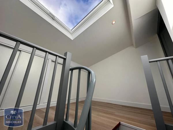 Appartement à louer 4 pièces 110.48m²