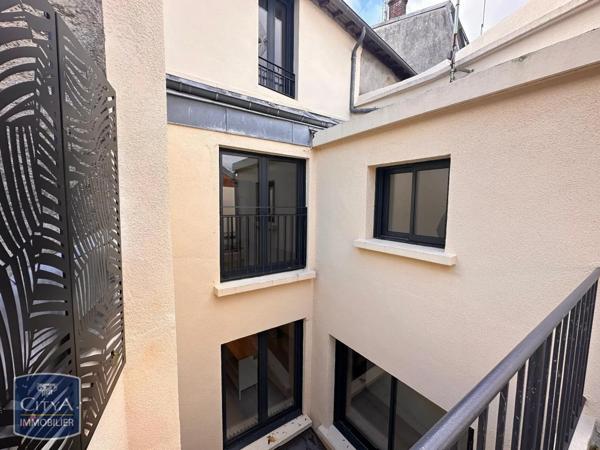 Appartement à louer 4 pièces 110.48m²