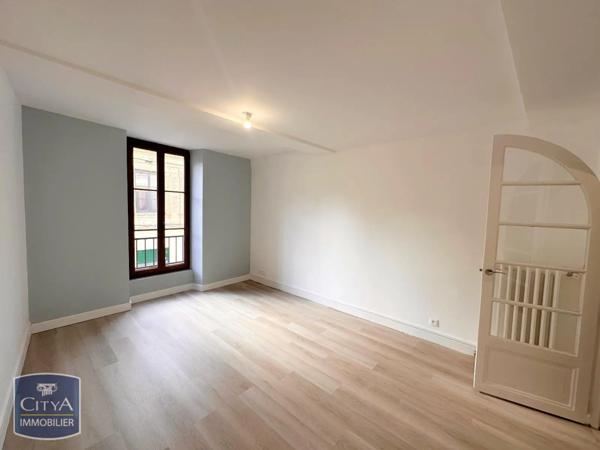 Appartement à louer 4 pièces 110.48m²