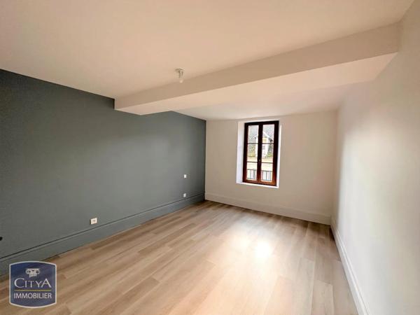 Appartement à louer 4 pièces 110.48m²