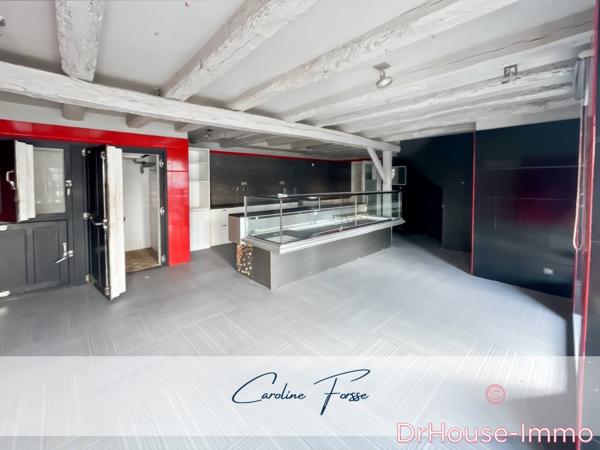 Immeuble à vendre 10 pièces de 390 m²