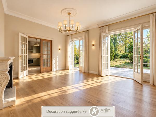 Maison traditionnelle à rénover avec grand terrain et fort potentiel