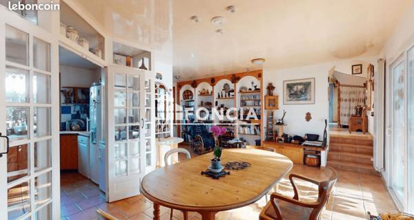 À vendre Maison 8 pièces 248.1 m² - Châtenay-malabry 92290