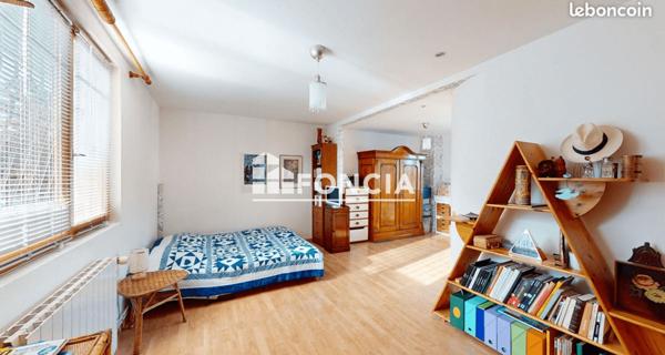 À vendre Maison 8 pièces 248.1 m² - Châtenay-malabry 92290