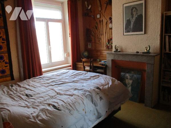 MAISON SEMI-INDIVIDUELLE bâtie en 1920 sur 430 m² sur secteur recherché