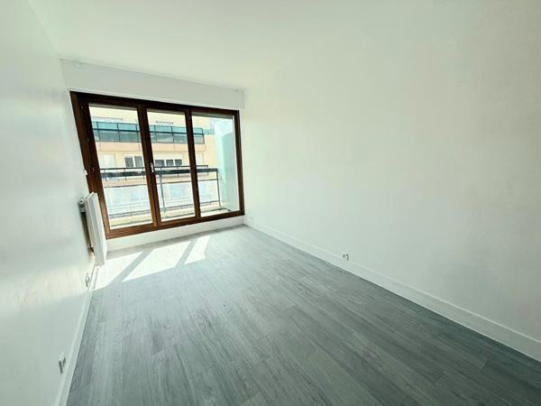 NANTERRE 3 PIECES AVEC BALCON