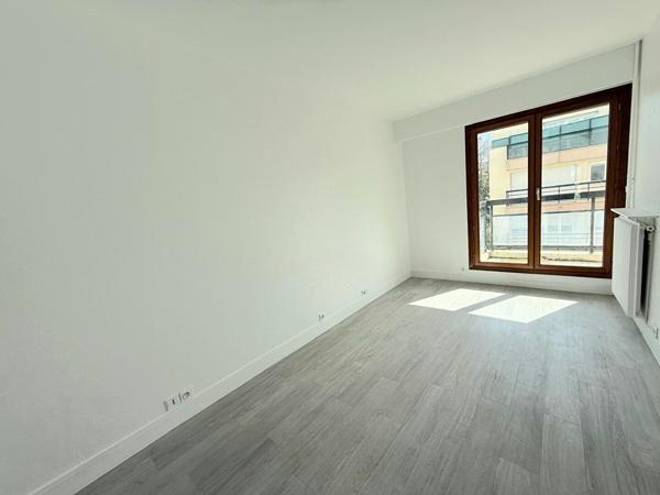 NANTERRE 3 PIECES AVEC BALCON